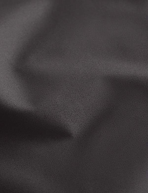 &Mu;&alpha;&xi;&iota;&lambda;&alpha;&rho;&omicron;&theta;ή&kappa;&epsilon;&sigmaf; &alpha;&pi;ό &beta;&alpha;&mu;&beta;ά&kappa;&iota; &Alpha;&iota;&gamma;ύ&pi;&tau;&omicron;&upsilon; &pi;&upsilon;&kappa;&nu;ό&tau;&eta;&tau;&alpha;&sigmaf; 230 &nu;&eta;&mu;ά&tau;&omega;&nu;, &sigma;&epsilon;&tau; &tau;&omega;&nu; 2 - GR