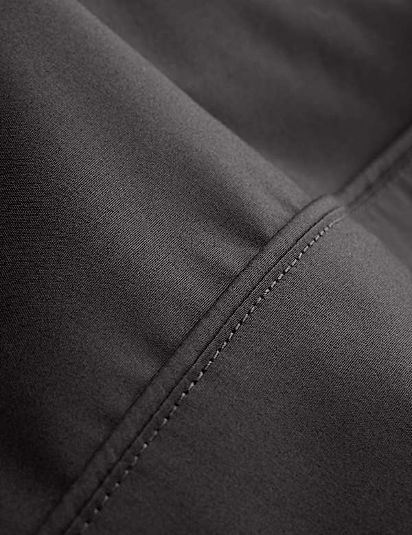 &Mu;&alpha;&xi;&iota;&lambda;&alpha;&rho;&omicron;&theta;ή&kappa;&epsilon;&sigmaf; &alpha;&pi;ό &beta;&alpha;&mu;&beta;ά&kappa;&iota; &Alpha;&iota;&gamma;ύ&pi;&tau;&omicron;&upsilon; &pi;&upsilon;&kappa;&nu;ό&tau;&eta;&tau;&alpha;&sigmaf; 230 &nu;&eta;&mu;ά&tau;&omega;&nu;, &sigma;&epsilon;&tau; &tau;&omega;&nu; 2 - GR