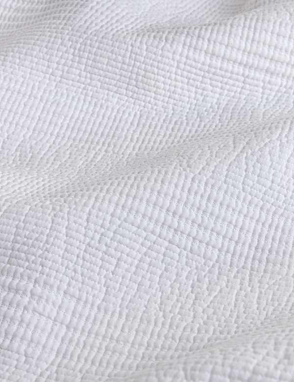 Dessus de lit en coton c&ocirc;tel&eacute; avec lin - LU