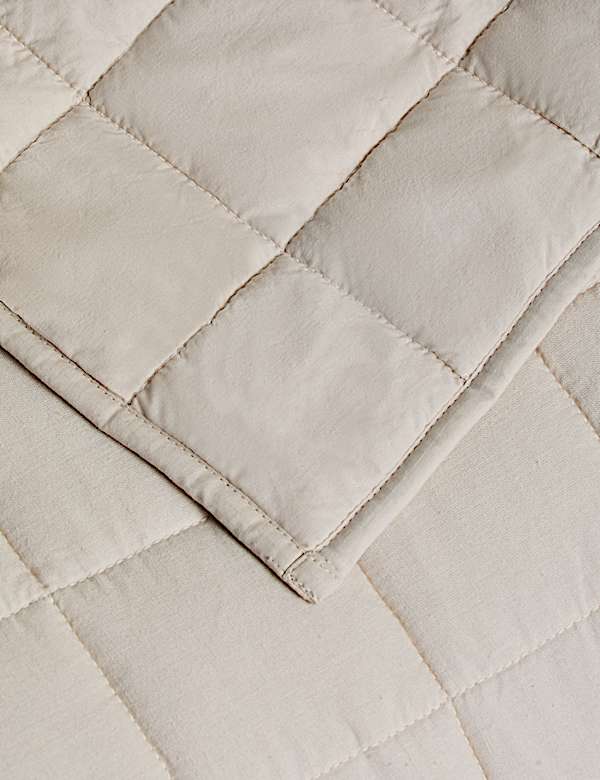 Cotton Rich Quilted Bedspread with Linen - NZ