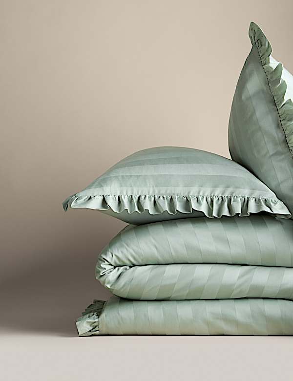 Pure Cotton Printed Ruffle Edge Bedding Set - KG