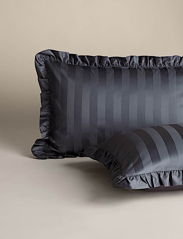 Pure Cotton Printed Ruffle Edge Bedding Set - KG