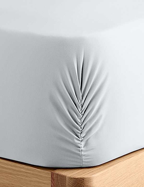 Hedv&aacute;bně jemn&eacute; nap&iacute;nac&iacute; prostěradlo Ultimate na matrace různ&yacute;ch v&yacute;&scaron;ek - CZ