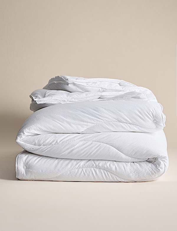 Celoroční přikrývka Guest Essentials s hodnotou tog 13,5 - CZ