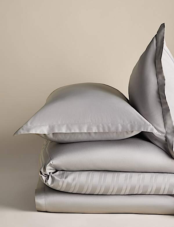 Pure Cotton Jacquard Striped Bedding Set - GR