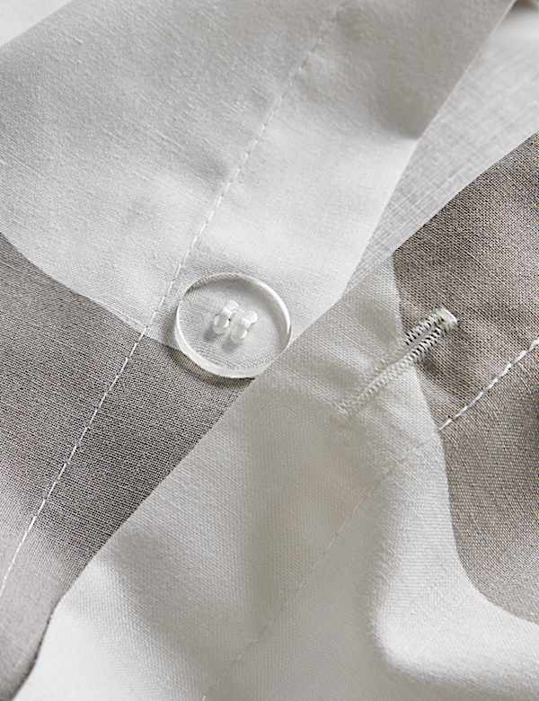 Cotton Blend Sliced Spot Geometric Bedding Set - US