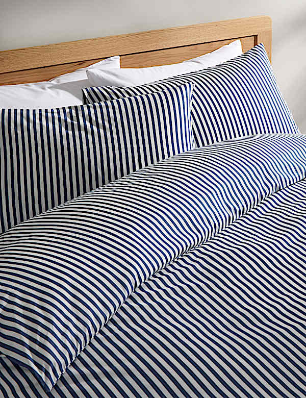Set Perlengkapan Tidur Motif Garis Campuran Katun - ID