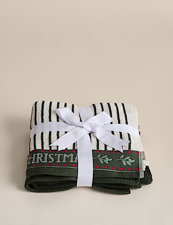 2pk Pure Cotton Merry Christmas Tartan Hand Towels - SK