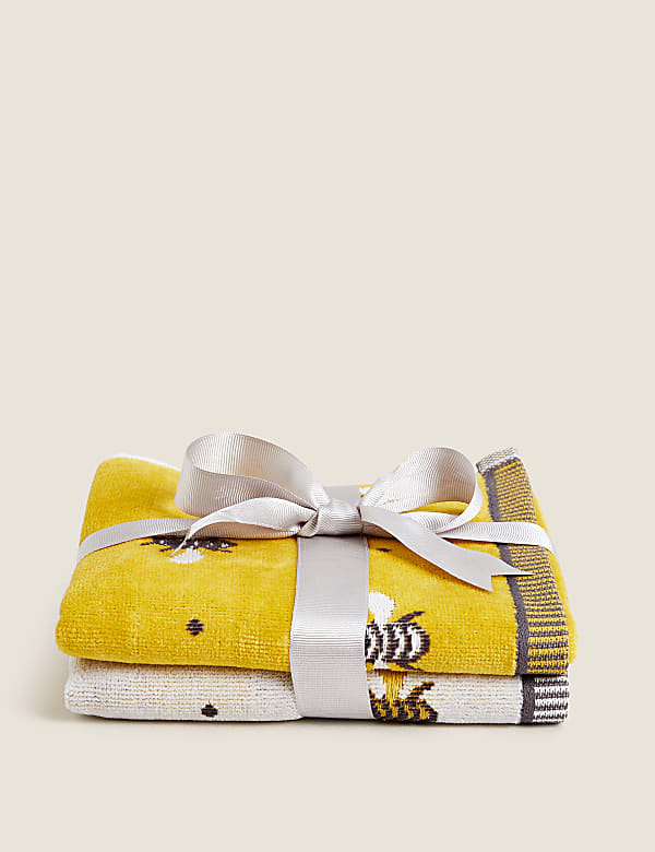 Set of 2 Pure Cotton Bee Towels - RO