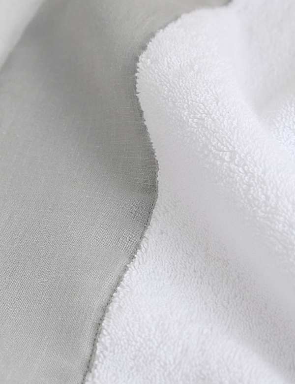 מגבת מפשתן וכותנה טהורה עם שוליים מעוצבים - IL