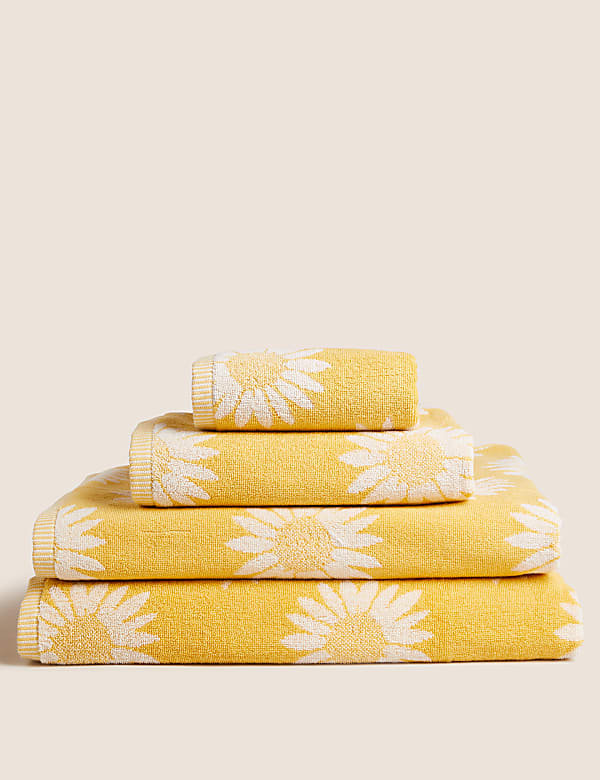 Pure Cotton Daisy Towel