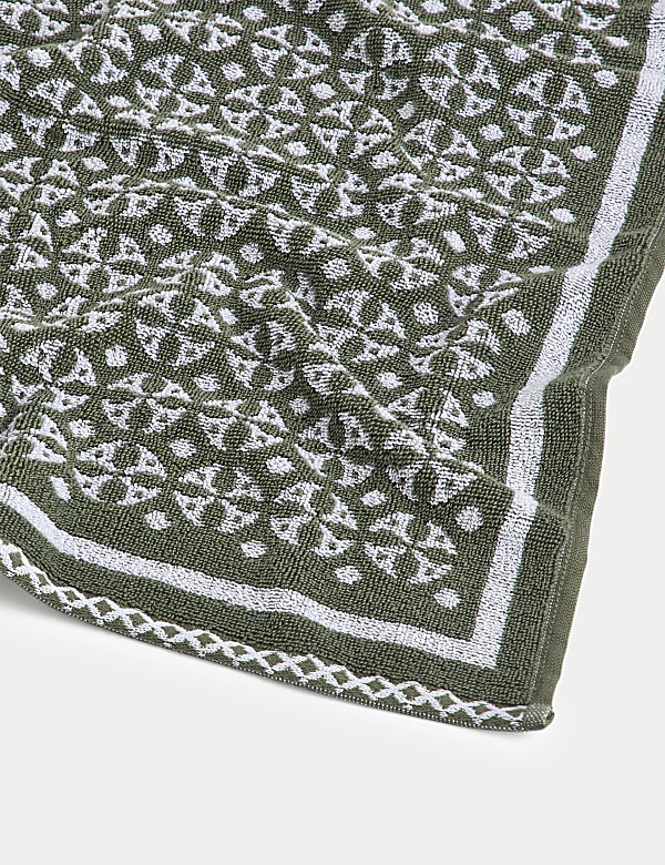 Pure Cotton Geometric Circle Towel - NO
