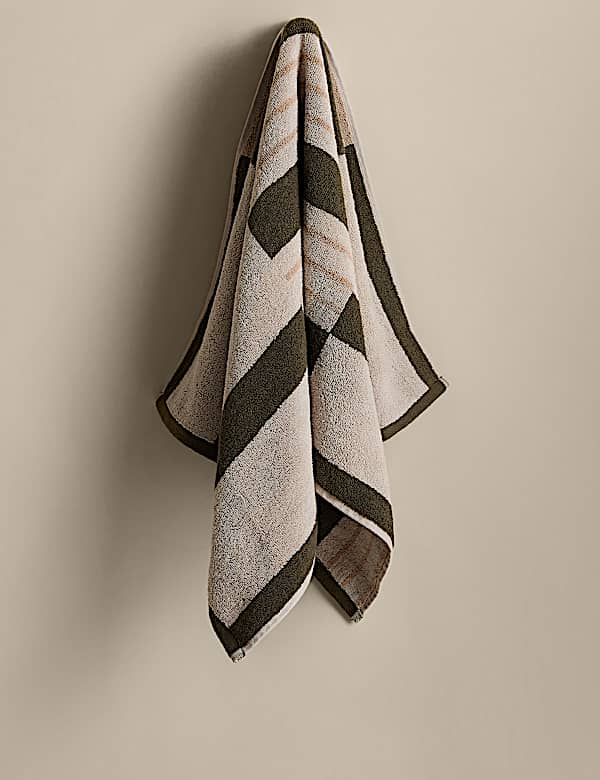 Pure Cotton Block Striped Towel - US