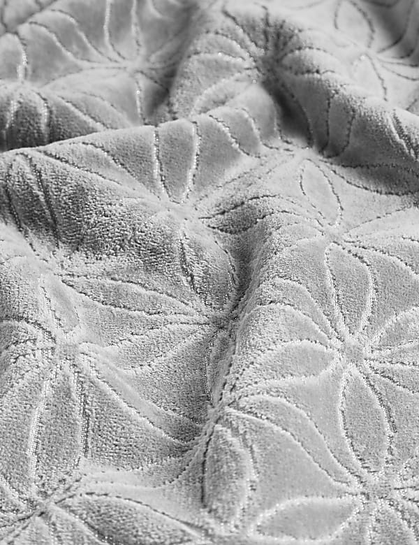 Cotton Rich Repeat Shimmer Towel