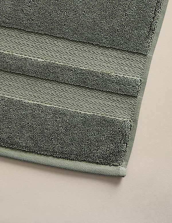 Set of 4 Pure Cotton Towels - MX