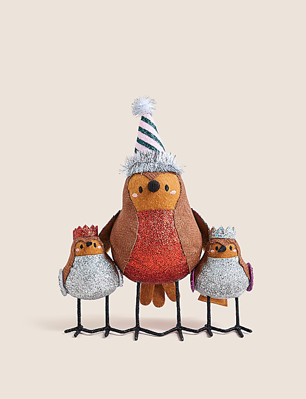 Robin Trio Room Decoration - AT