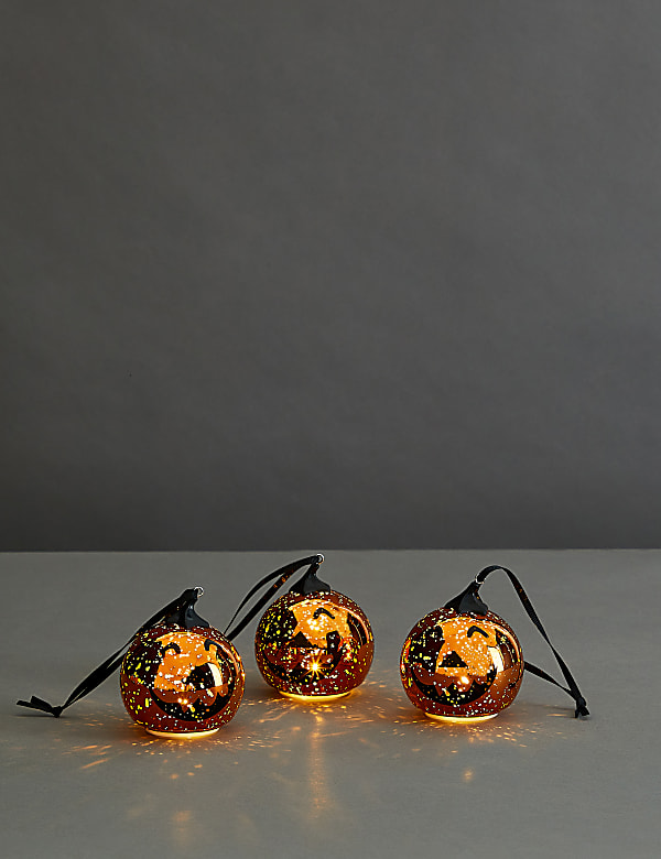 3pk Halloween Pumpkin Light Up Baubles - IS