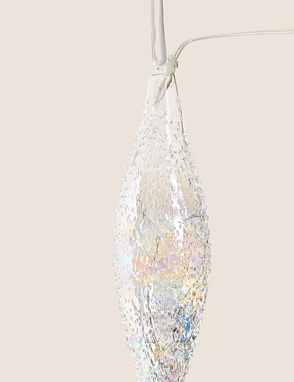 Silberfarbener Eiszapfen als H&auml;ngedekoration mit Beleuchtung - DE