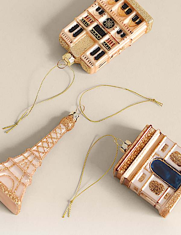 &Gamma;&upsilon;ά&lambda;&iota;&nu;&alpha; &kappa;&rho;&epsilon;&mu;&alpha;&sigma;&tau;ά &sigma;&tau;&omicron;&lambda;ί&delta;&iota;&alpha; &mu;&epsilon; &theta;έ&mu;&alpha; &tau;&omicron; &Pi;&alpha;&rho;ί&sigma;&iota;, &sigma;&epsilon;&tau; &tau;&omega;&nu; 3 - GR