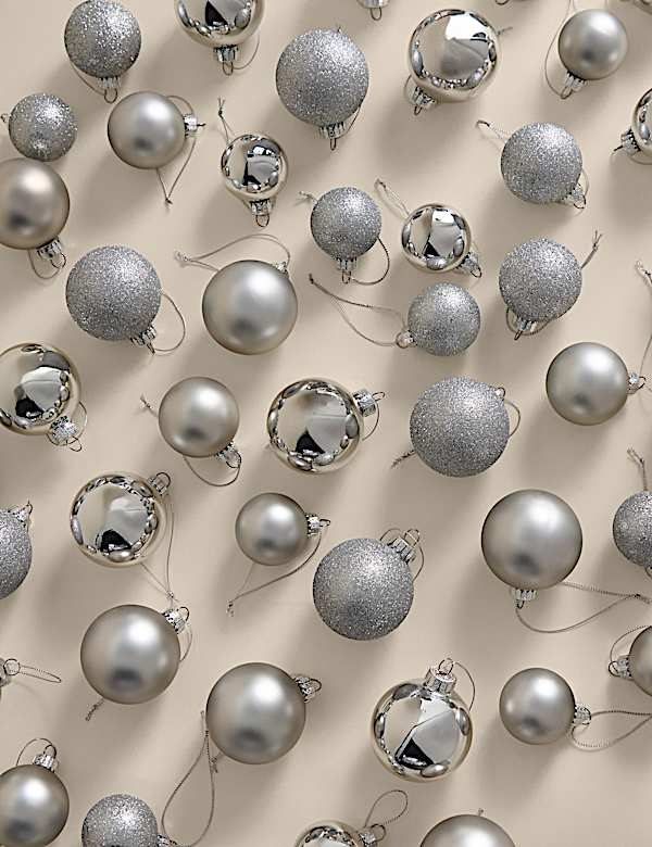 50pk Glass Baubles - NO