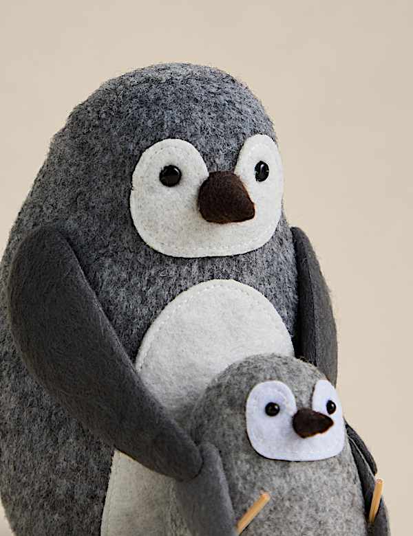 Felt Penguin Duo Room Decoration - GR