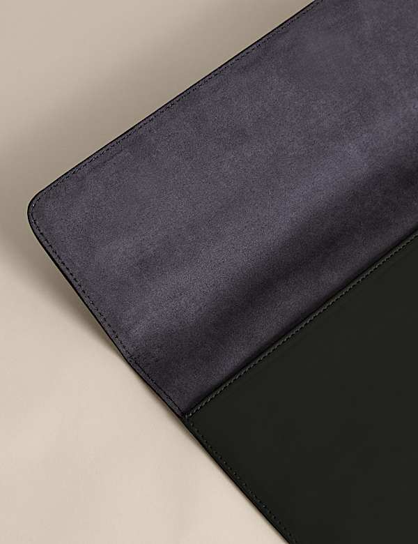 Rubberised 15 Inch Laptop Sleeve - TW