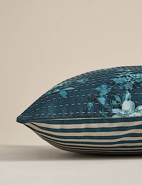 Zuiver katoenen gebloemde kussen met kanthasteek - BE