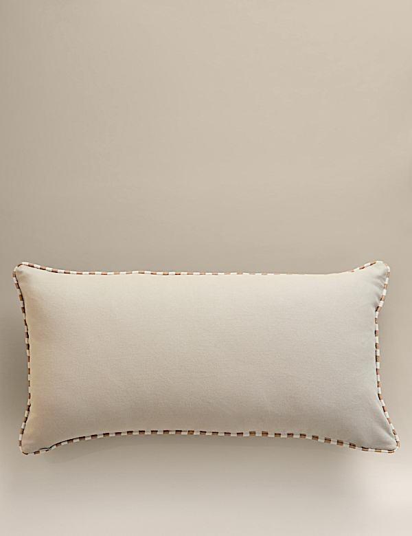 Coussin 100 % coton brod&eacute; fleuri - LU