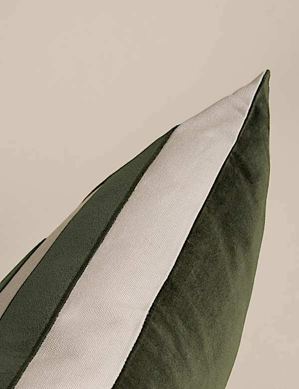 Box Applique Square Cushion - CZ