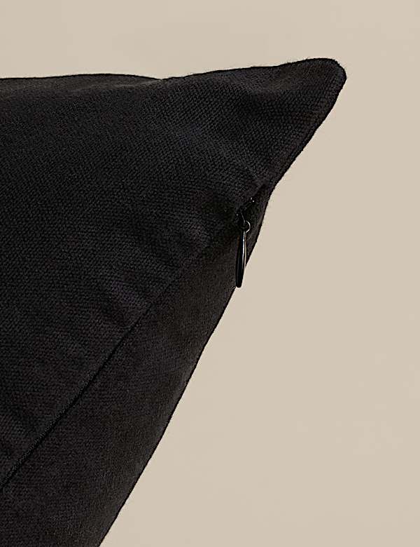 Central Stripe Cushion - CN