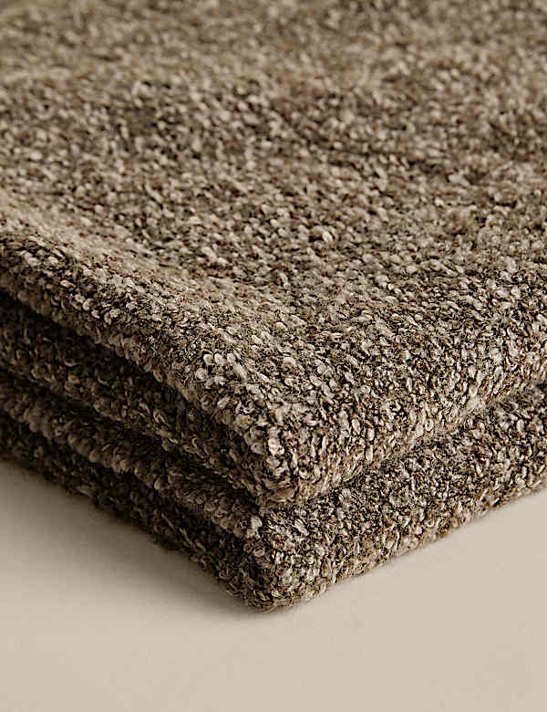 Boucl&eacute; Throw - CH