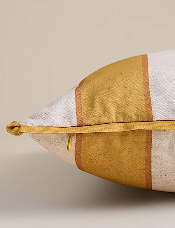 Set of 2 Striped Outdoor Cushions - JO