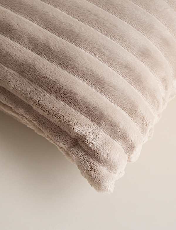 כרית ארוגה מפליז - IL