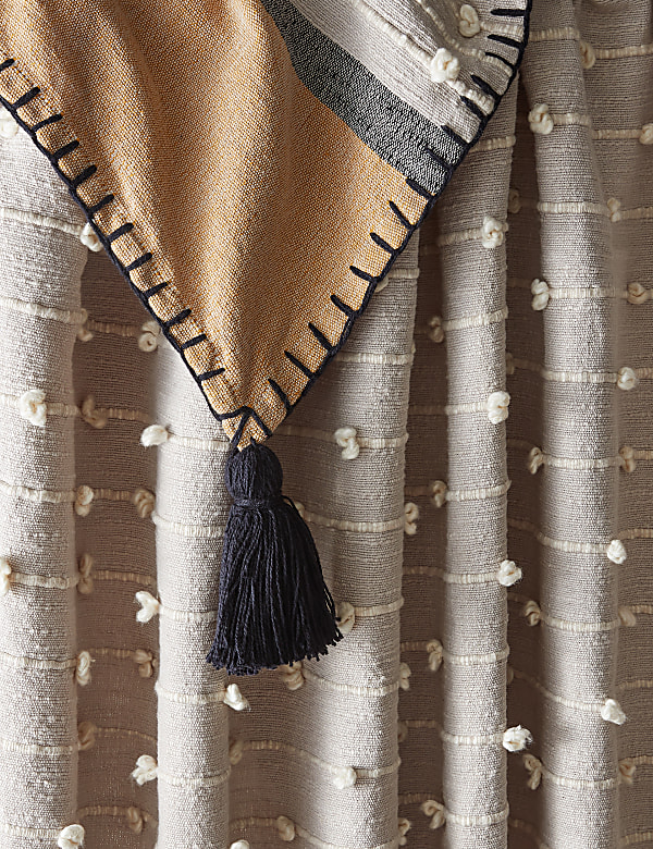 Casablanca Collection Belvedere Throw