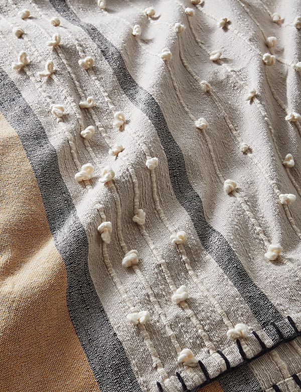 Casablanca Collection Belvedere Throw