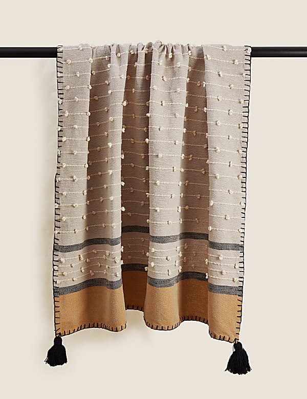Casablanca Collection Belvedere Throw