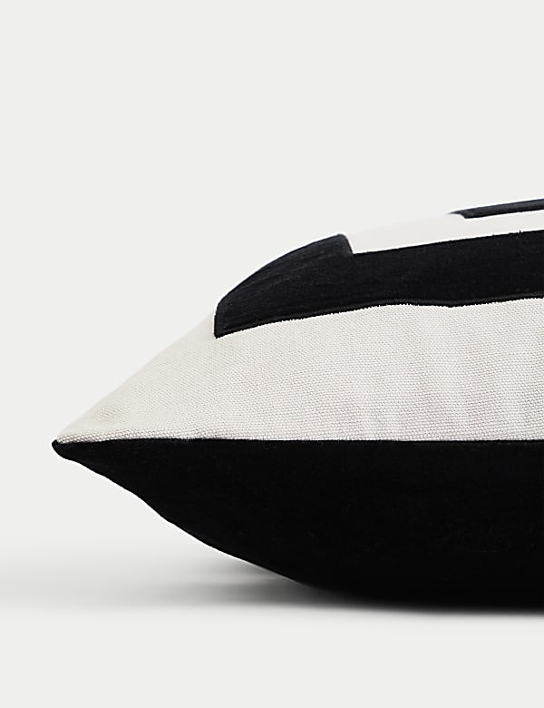 Cut Square Cushion - AL