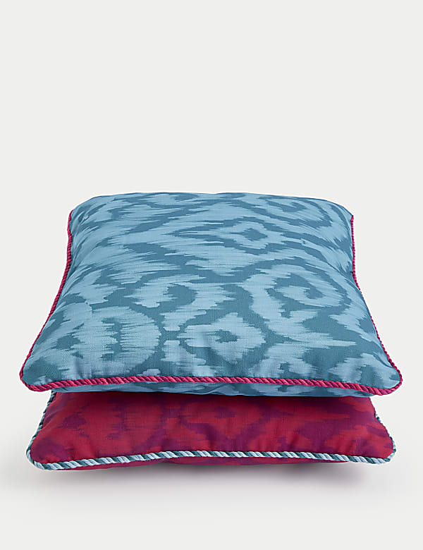 Set of 2 Ikat Print Outdoor Cushions - CZ