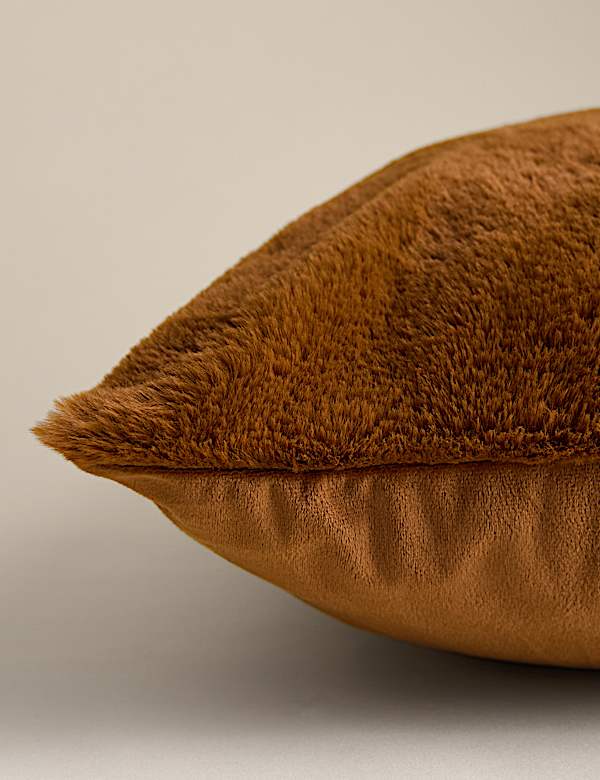 Supersoft Faux Fur Cushion - MX