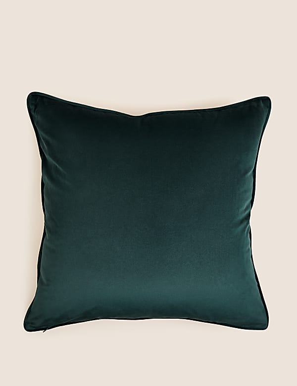 Velvet Nutcracker Embellished Cushion - GR