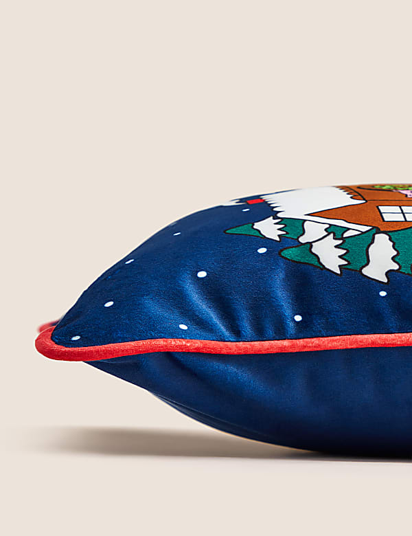 Percy Pig&trade; Velvet Christmas Cushion - GR