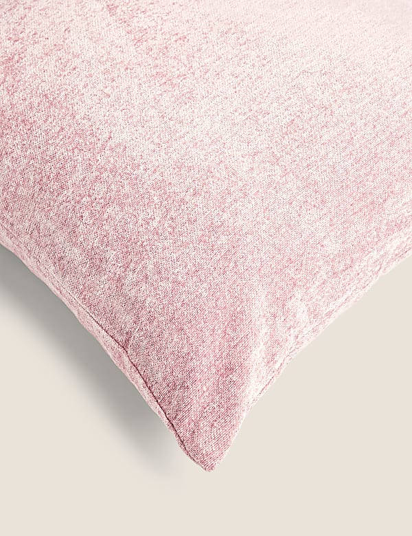 Chenille Cushion