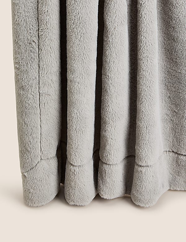 Supersoft Faux Fur Throw - GR