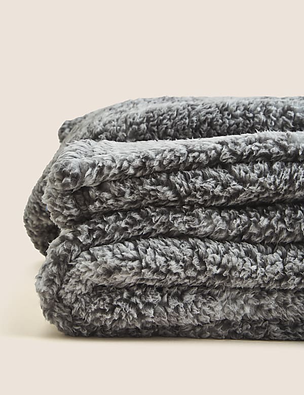 Teddy Fleece Sleeved Blanket - HR