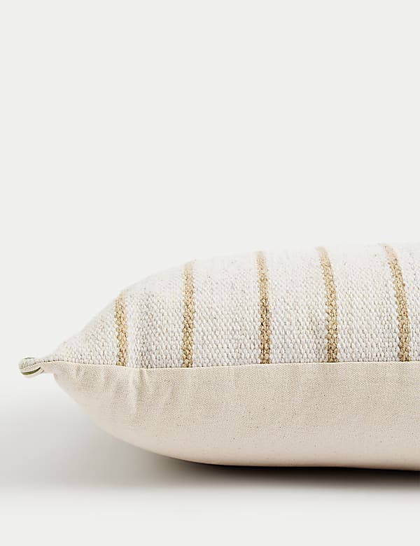 Petit coussin polochon textur&eacute; en laine m&eacute;lang&eacute;e - LU