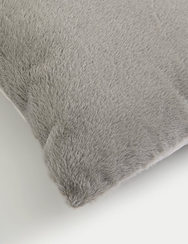 Faux Fur Cushion - JE