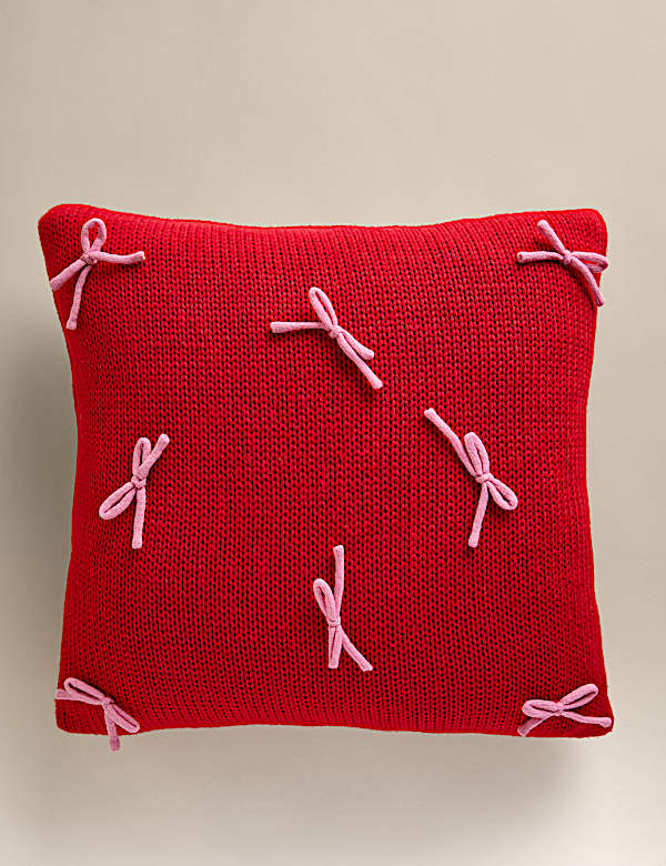 Knitted Bow Cushion - UA