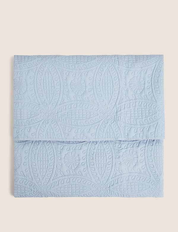 Quilted Pinsonic Bedspread