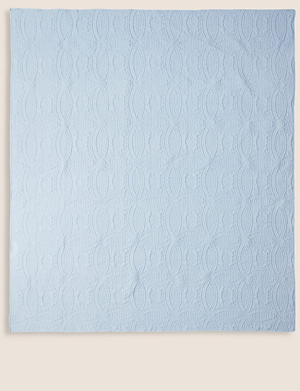 Quilted Pinsonic Bedspread