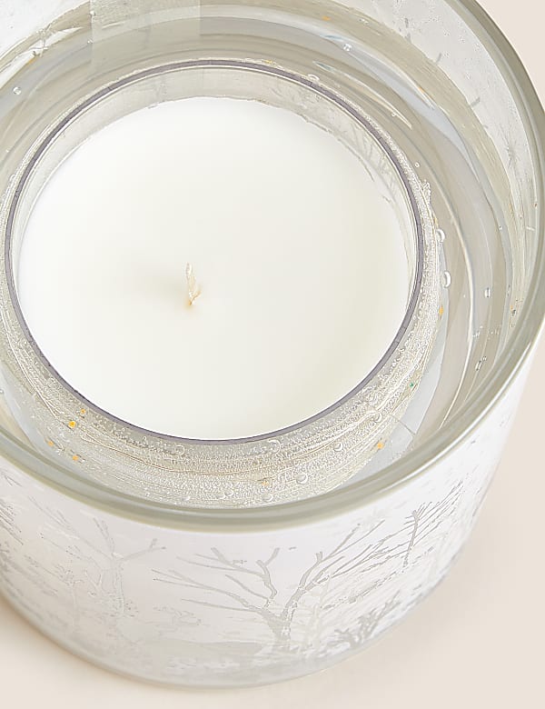 Lilin Berkilauan Musim Dingin - ID